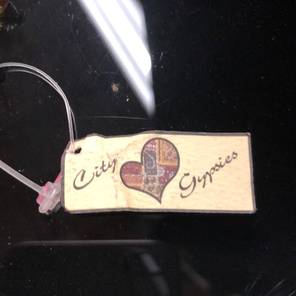 Pretty girls bracelet - Picture 2 of 3